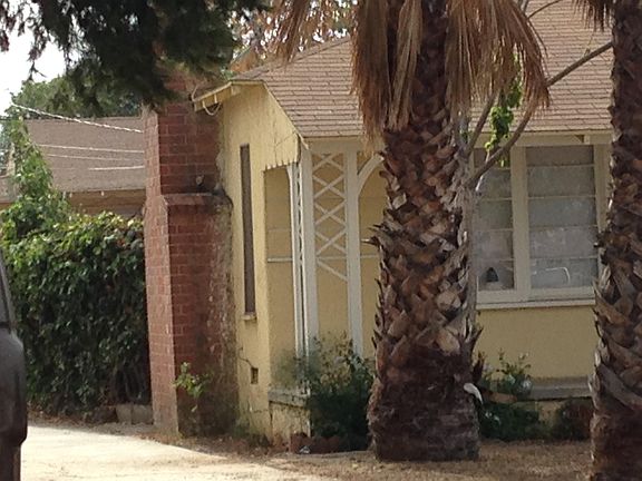 3rd image of 12018 Laurel Ave
