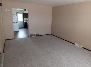 6922 W Main St, Milwaukee, WI 53214