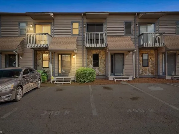 340 Vista Cir APT B, Winston Salem, NC 27106