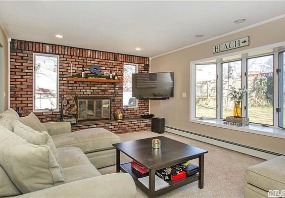 5th image of 40 Richmar Dr