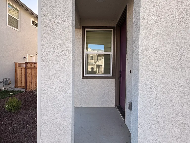 17061 Aldergrove Ct — Photo 1