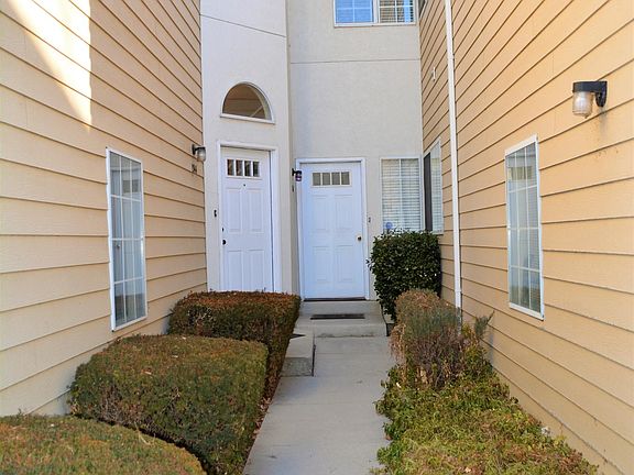 2nd image of 1344 W Ocean Ct