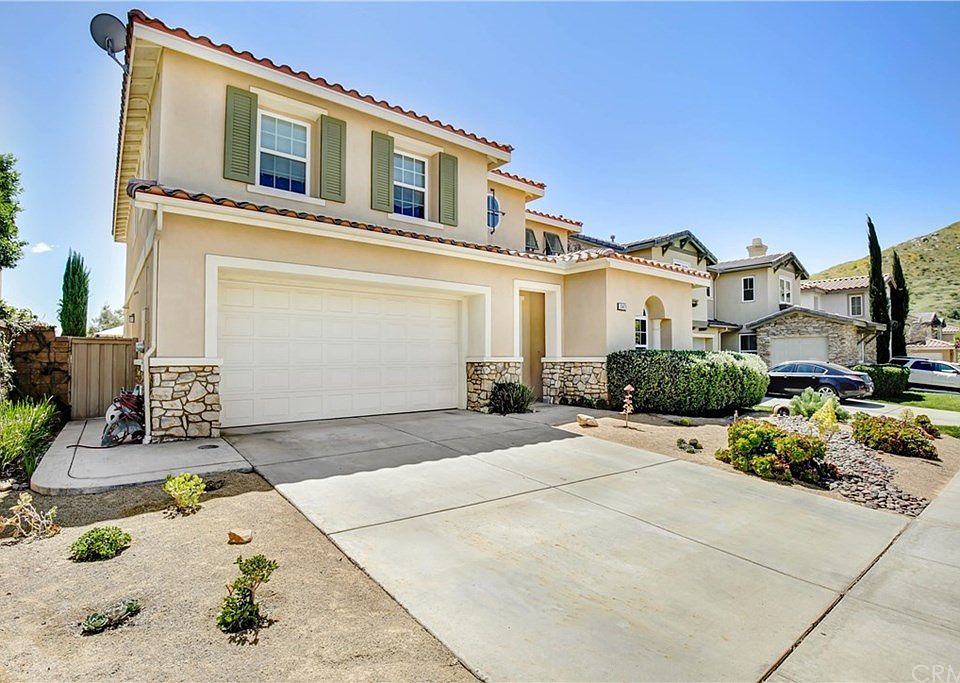 1st image of 35429 Coyote Creek Ct