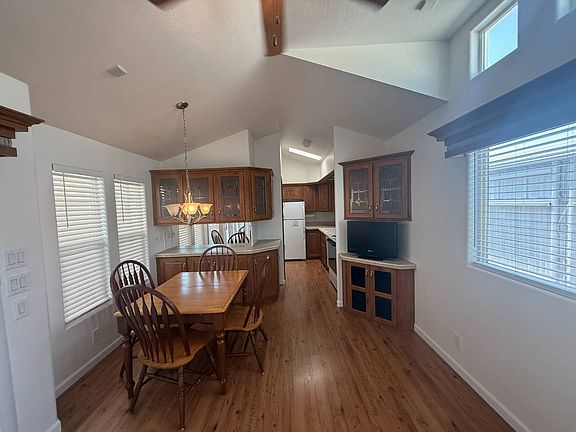 3rd image of 2929 E Main St #603