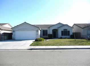 2777 Stonecrest Way, Hanford, CA 93230