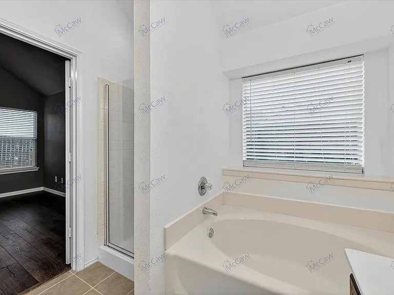 342 Leisure Ln — Photo 16
