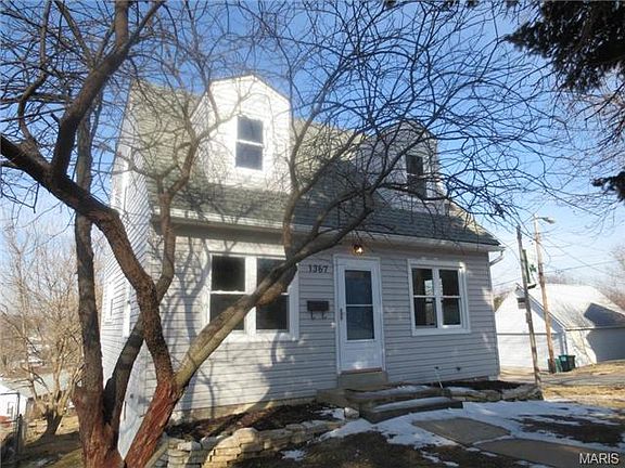 2nd image of 1367 Childress Ave