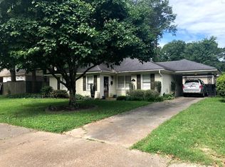 361 N Fernway Rd, Memphis, TN 38117