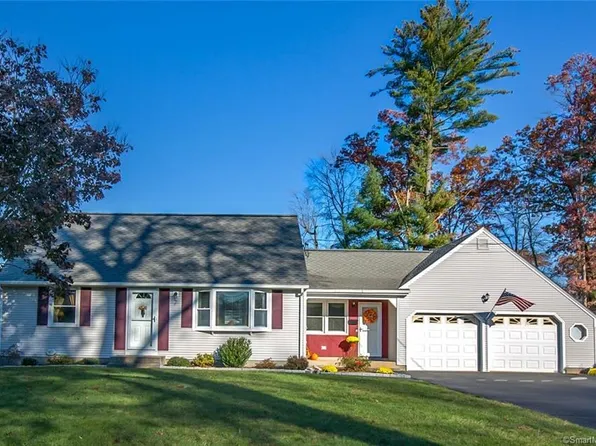 7 Putnam Drive, Enfield, CT 06082