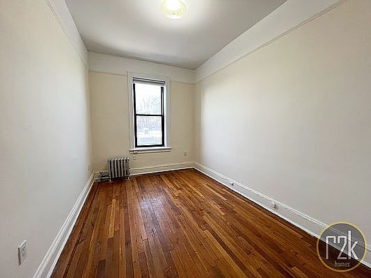 5th image of 24-62 27th St #3R