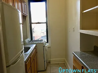 Rented by Uptown Flats LLC