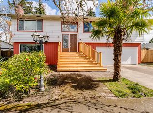 1685 Long Island Dr, Eugene, OR 97401