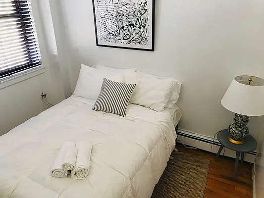 Rented by Roberto Guilbet, LREB | media 21