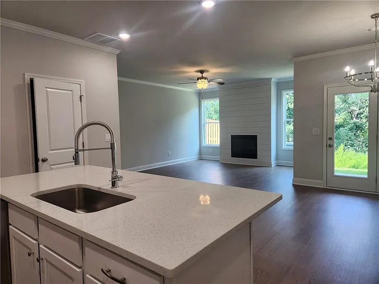 2765 Apperson Way — Photo 7