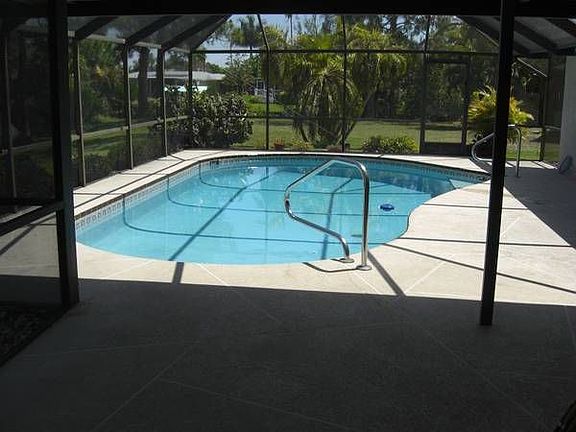 2nd image of 20637 Porthole Ct