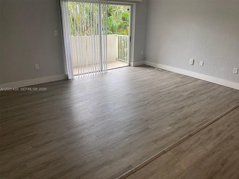 8950 SW 69th Ct #308 — Photo 2