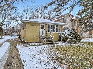 1180 S Brockway St, Palatine, IL 60067