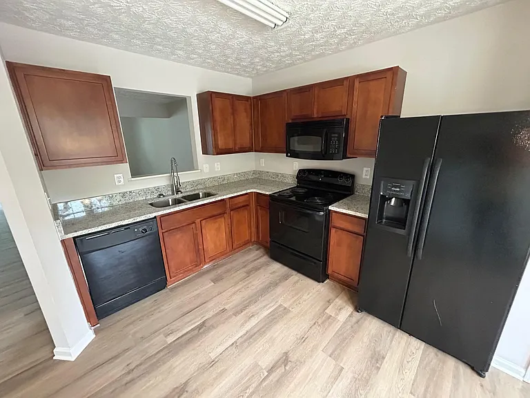 1513 Conley Way #1 — Photo 7