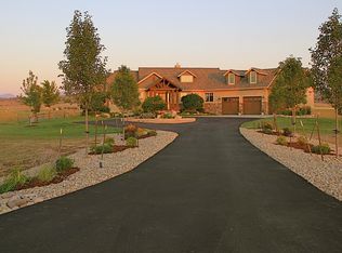 4832 Soaring Peaks Dr, Loveland, CO 80537