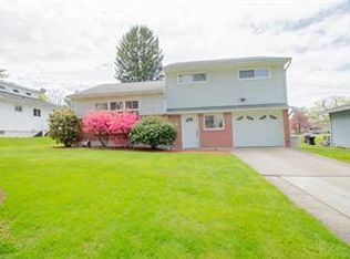 1144 N 16th St, Allentown, PA 18102