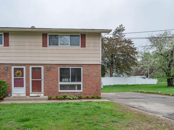 2 Oliver Drive #2, Hudson, NH 03051