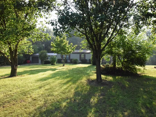 3260 S 550 E, Knox, IN 46534