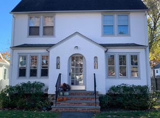 23 Meadow Dr UNIT B, Cos Cob, CT 06807
