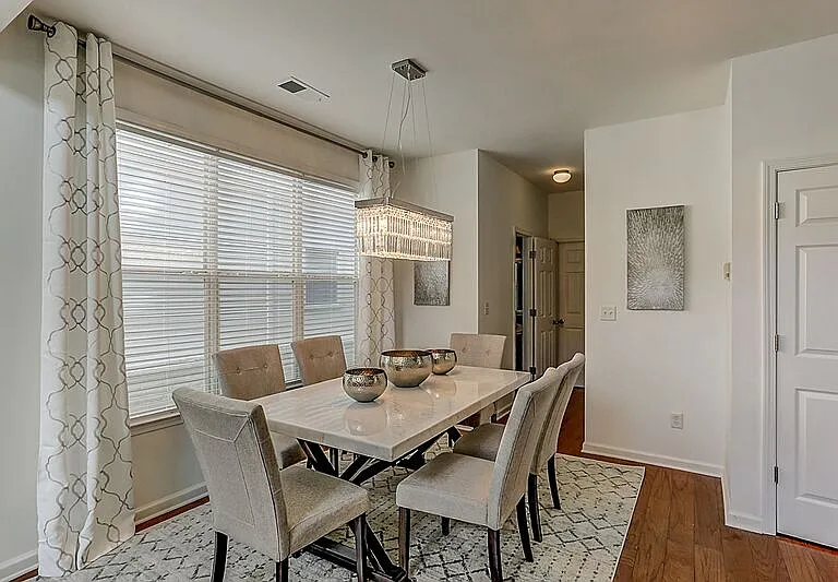 1338 Harbor Park Dr — Photo 14