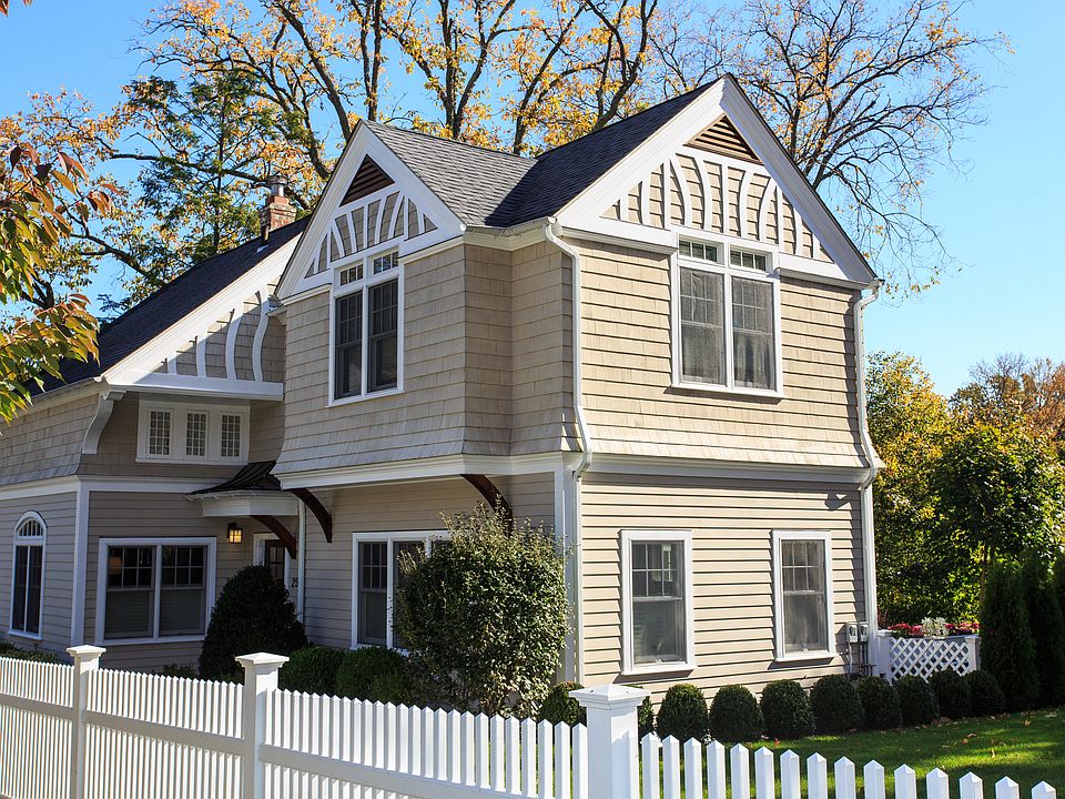 1st image of 25 Cherry Ave