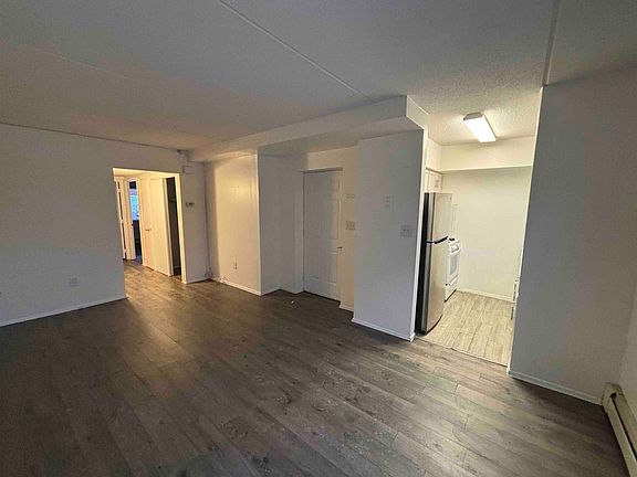 4th image of 193 Beach 59th St Floor 1