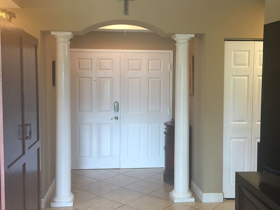 1st image of 9021 SW 94th St APT 205