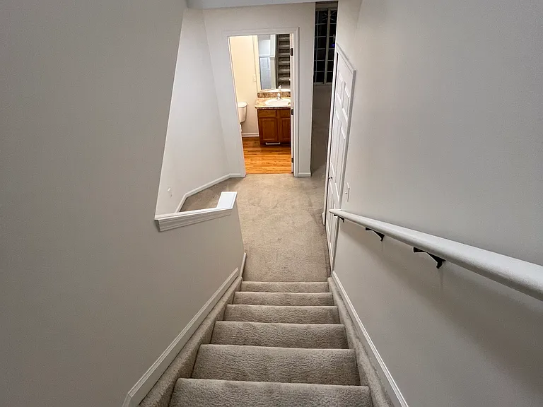 2504 W Lafayette Blvd — Photo 17
