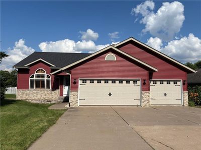 3029 White Oak Lane, Eau Claire, WI, 54703