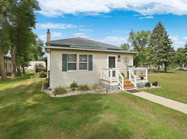 507 Elk St, Elkton, SD 57026