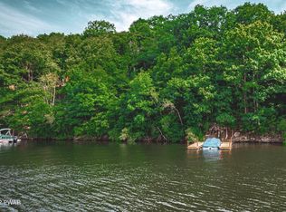 Lakeshore Dr, Lake Ariel, PA 18436