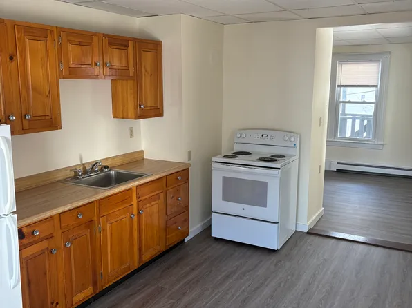 91 Notre Dame Ave #2, Manchester, NH 03102