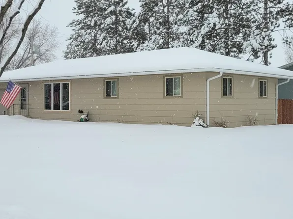 203 3rd St N, Pine River, MN 56474