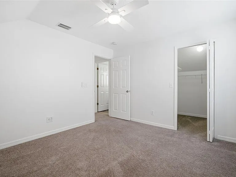 10604 Lakeside Vista Dr — Photo 33