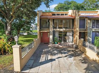 721 E Coco Plum Cir #5, Plantation, FL 33324