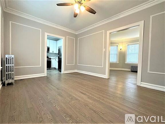 4th image of 1352 W Carmen Ave APT 1S