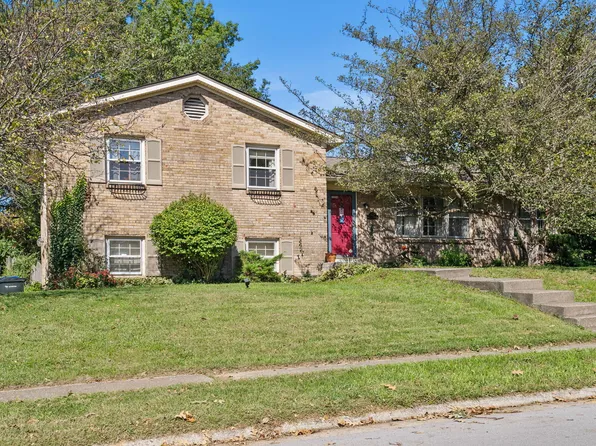3437 Birkenhead Dr, Lexington, KY 40503