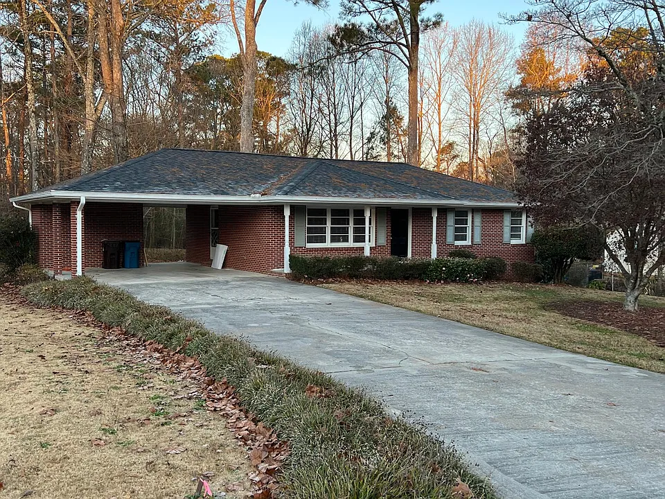 212 Manning Dr
