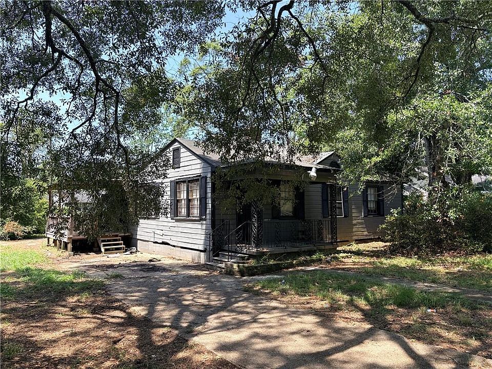 1st image of 2075 Foster Ln