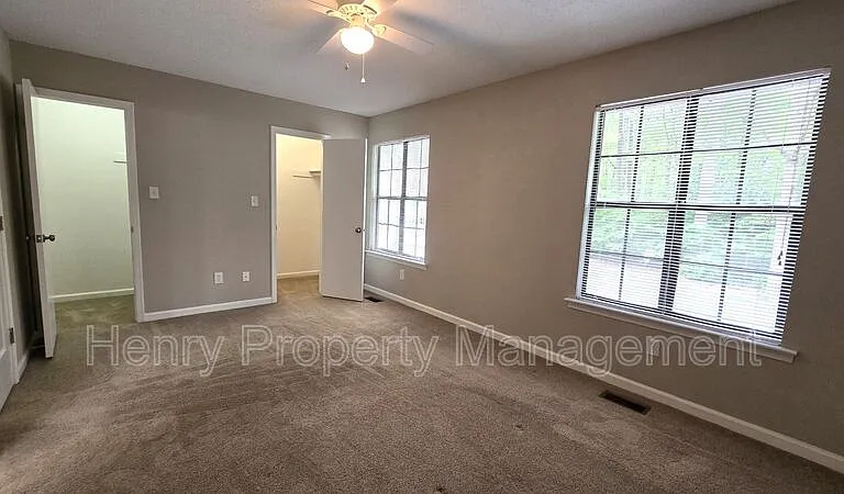 4265 The Oaks Dr — Photo 19