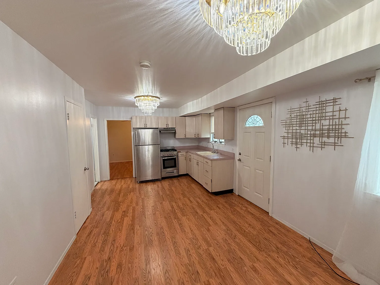 1 bed, $1,700 — Photo 3
