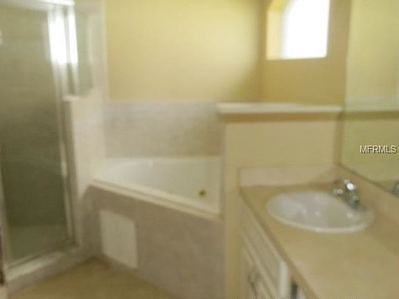 2nd image of 2832 Oak Hammock Loop