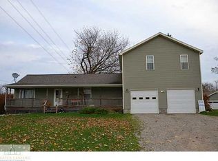 1256 N Shepardsville Rd, Ovid, MI 48866