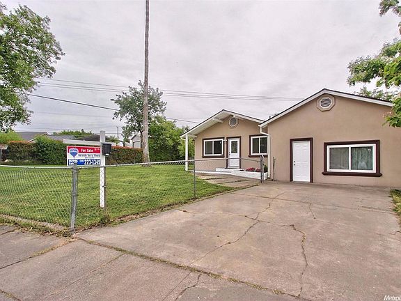 3rd image of 3862 Santa Fe Way