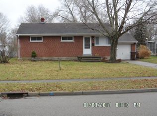 8 Choctaw Ln, Milford, OH 45150
