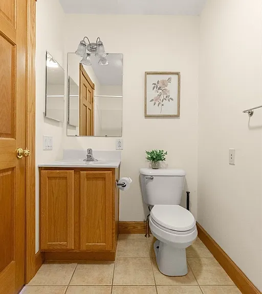 25 Pleasant St — Photo 14